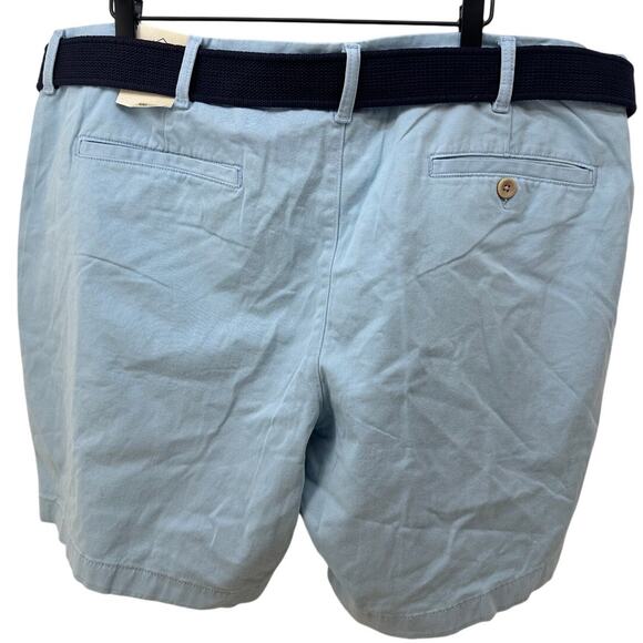St Johns Bay Men’s 42 Belted Chino Shorts Light Blue Stretch Twill NWT - Picture 2 of 5